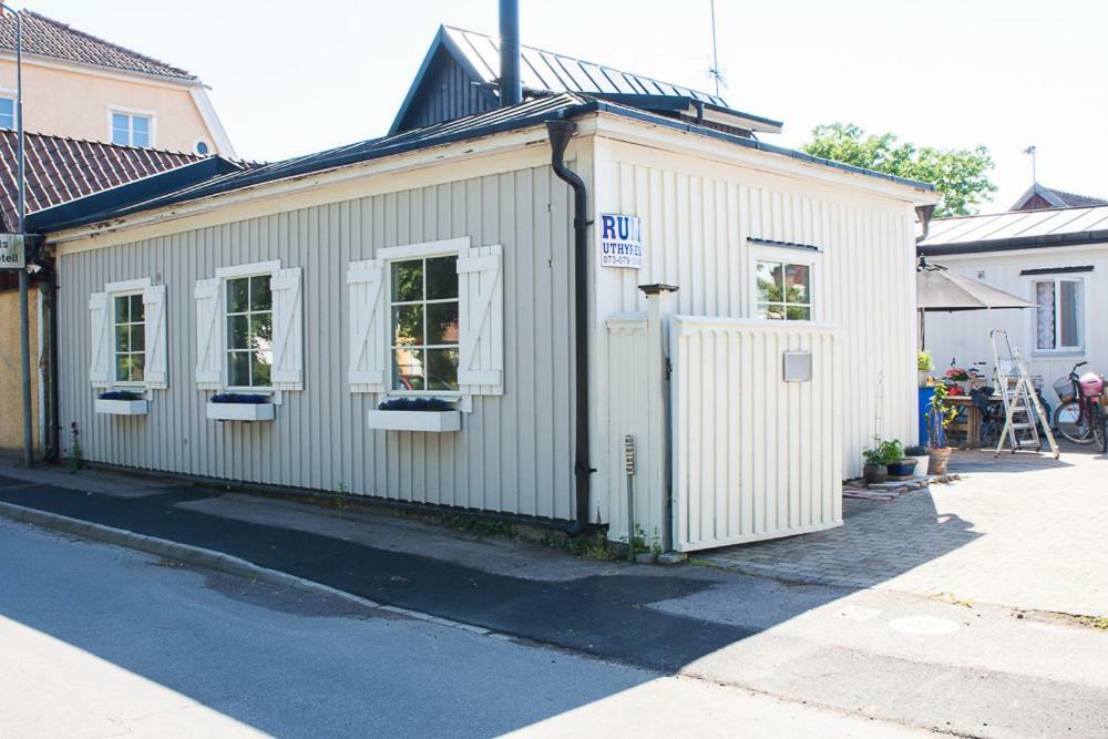 Guest House Tullgatan 24 Borgholm Esterno foto